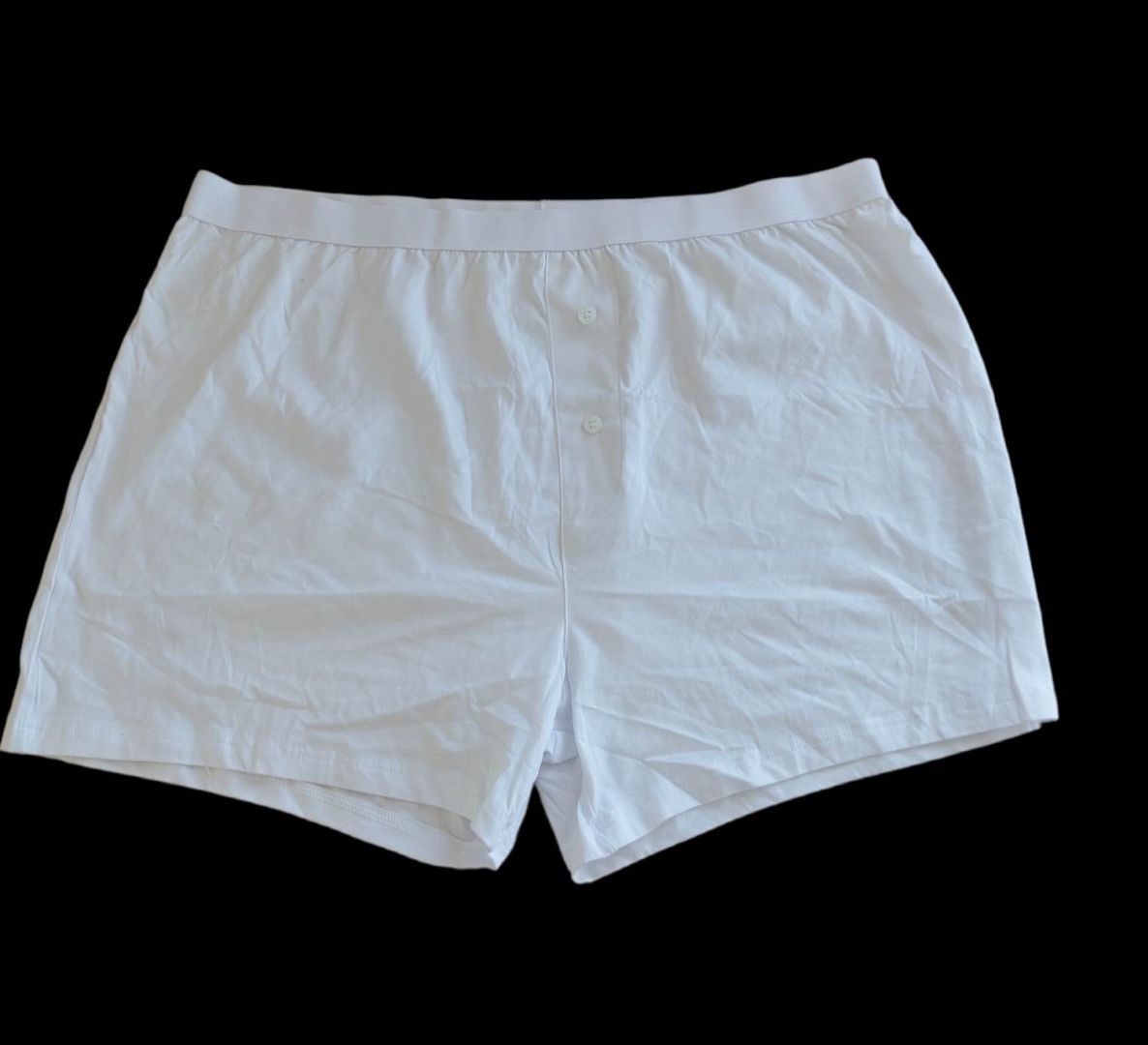 Białe klasyczne bokserki z guzikami L/XL 1-53-34.jpg