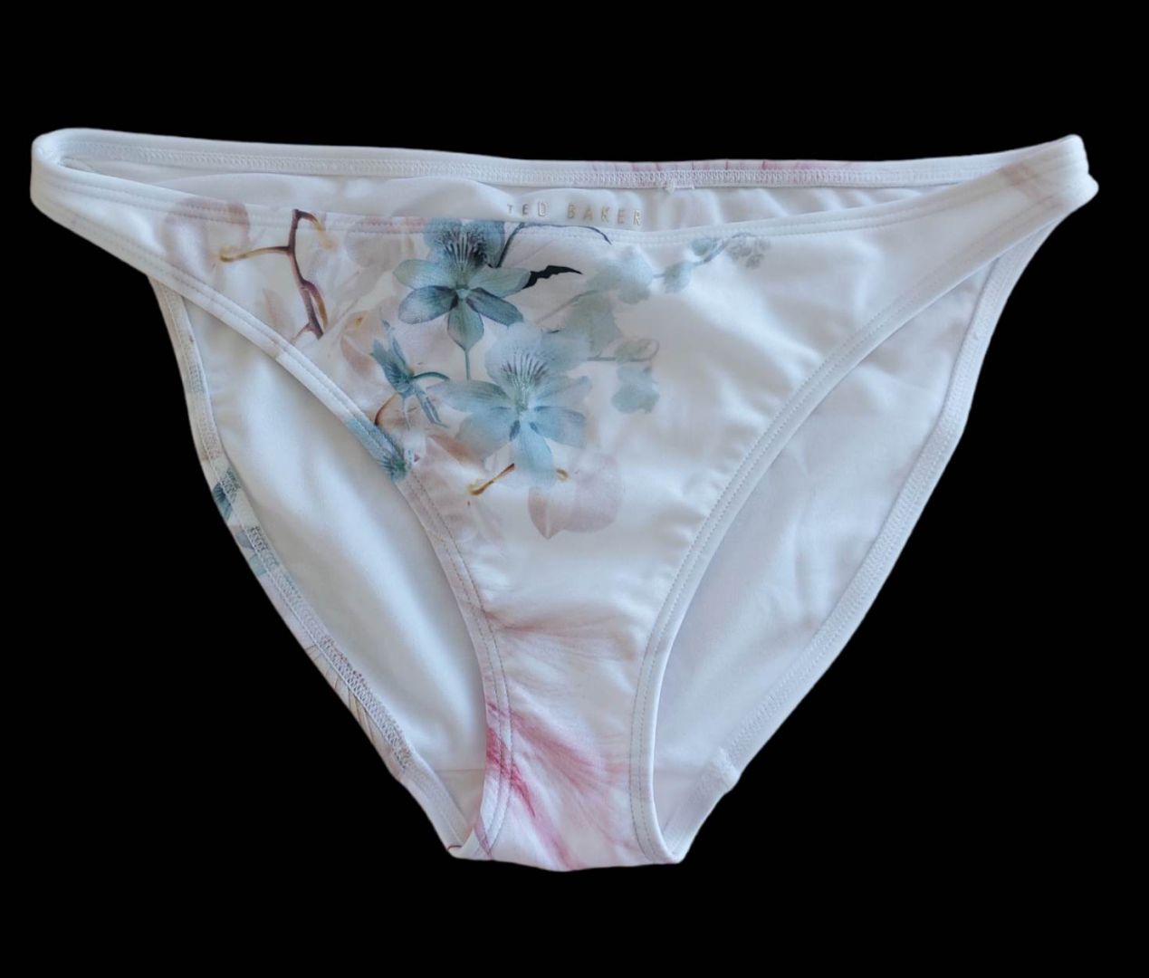 Ted Baker dół od bikini w delikatne kwiaty biały M/L 1-94-23.jpg