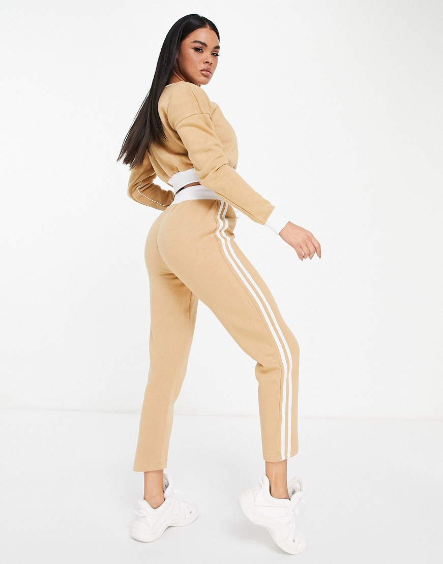 204-Pindydolls-jasnobrazowe-joggersy-42-1 204-Pindydolls-jasnobrazowe-joggersy-42