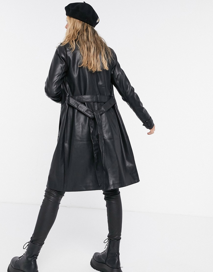 Abercrombie-Fitch-Czarny-trencz-z-imitacji-skory-DEFEKT-XL-1 Abercrombie-Fitch-Czarny-trencz-z-imitacji-skory-DEFEKT-XL