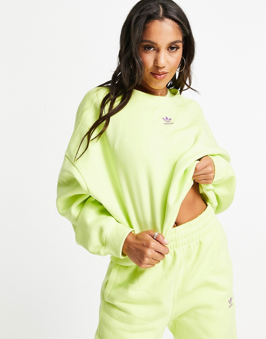 Adidas-Originals-zolta-neonowa-krotka-bluza-oversize-z-logo-46-1 Adidas-Originals-zolta-neonowa-krotka-bluza-oversize-z-logo-46