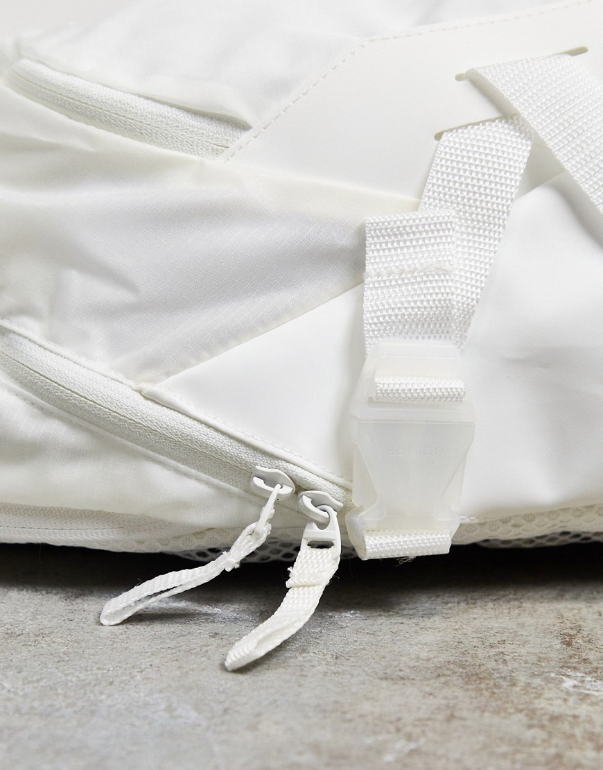 Adidas-bialy-plecak-one-size-2 Adidas-bialy-plecak-one-size