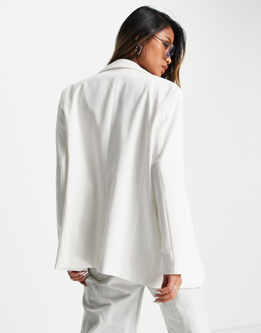 Bershka-biala-marynarka-oversize-defekt-S-3 Bershka-biala-marynarka-oversize-defekt-S