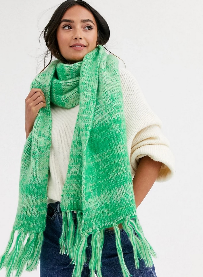 Zielony dzianinowy szalik z frędzlami one size Bez-tytulu-38.jpg