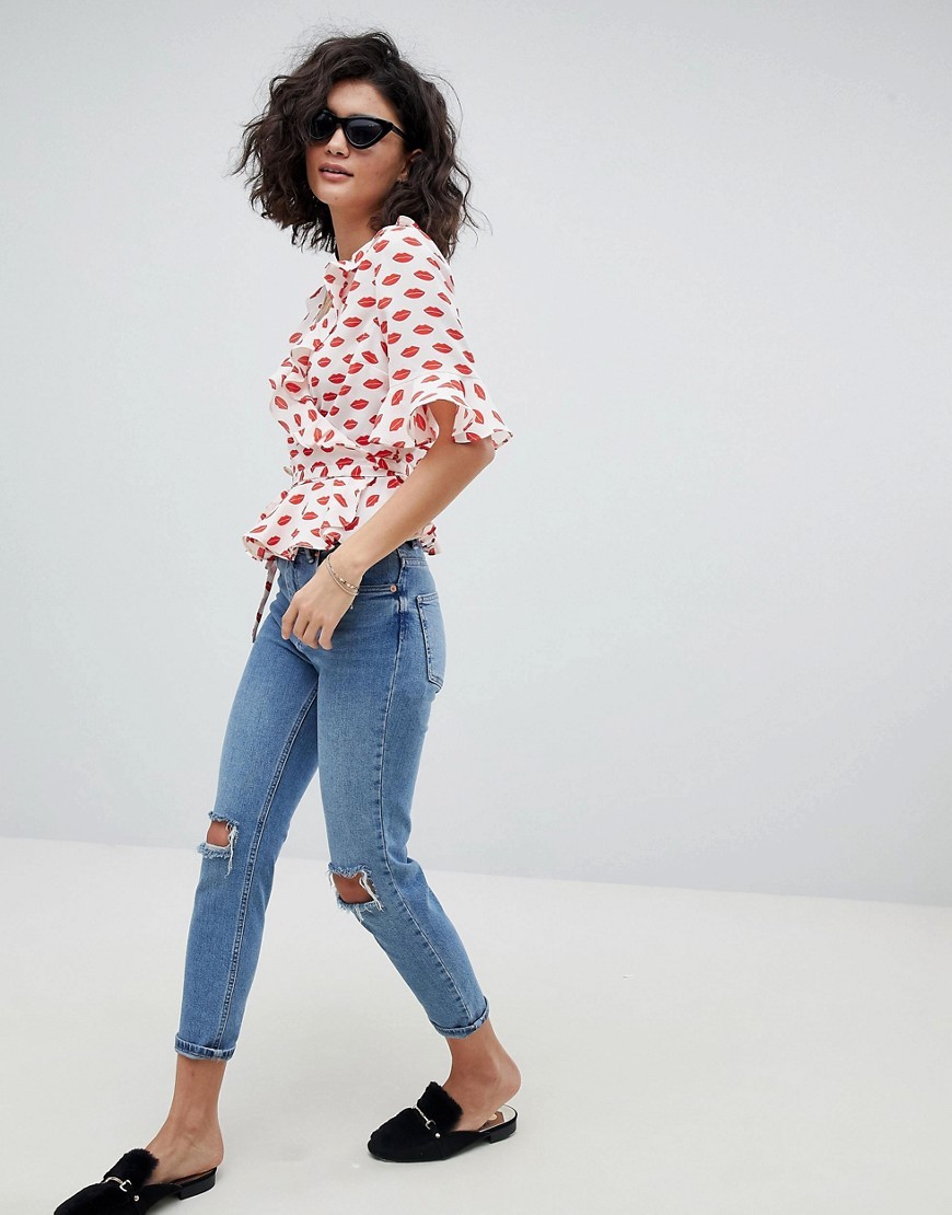 Biala-Bluzka-print-w-usta-wiazana-46-3 Biala-Bluzka-print-w-usta-wiazana-46