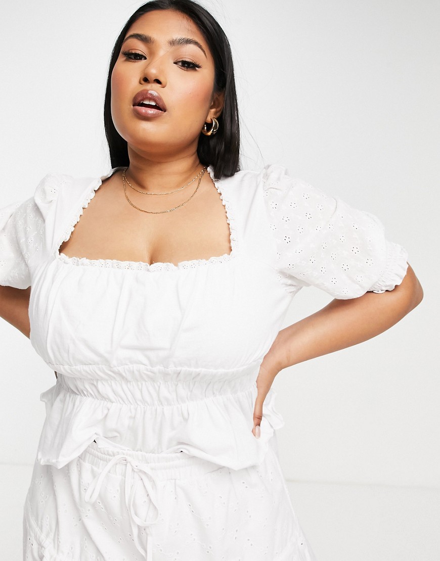 Biala-bluzka-haftowana-bufki-kwadratowy-dekolt-plus-size-46-2 Biala-bluzka-haftowana-bufki-kwadratowy-dekolt-plus-size-46