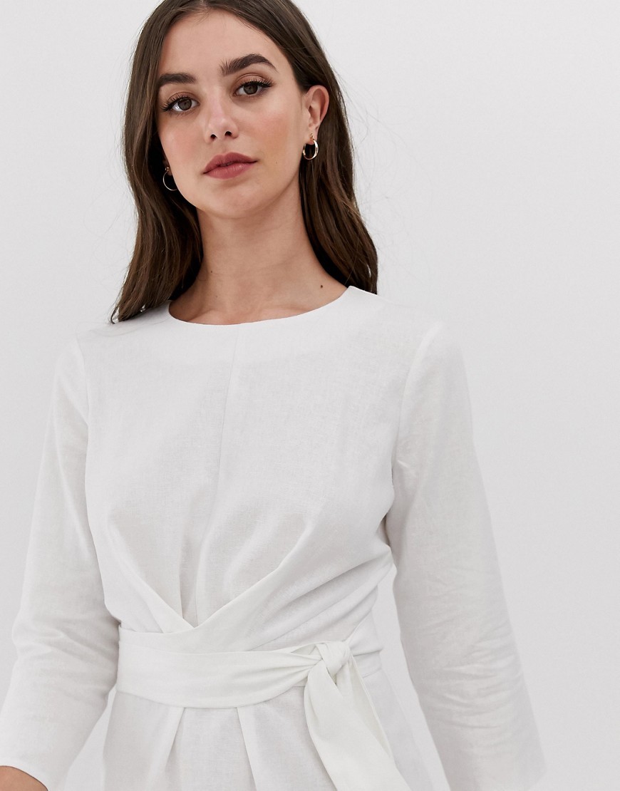 Biala-gladka-Sukienka-mini-wiazana-w-pasie-XXL-44-2 Biala-gladka-Sukienka-mini-wiazana-w-pasie-XXL-44