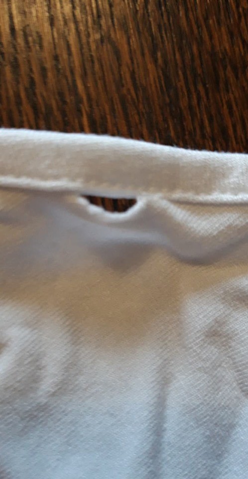 Bialy-Top-bez-rekawow-z-defektem-M-38-5 Bialy-Top-bez-rekawow-z-defektem-M-38