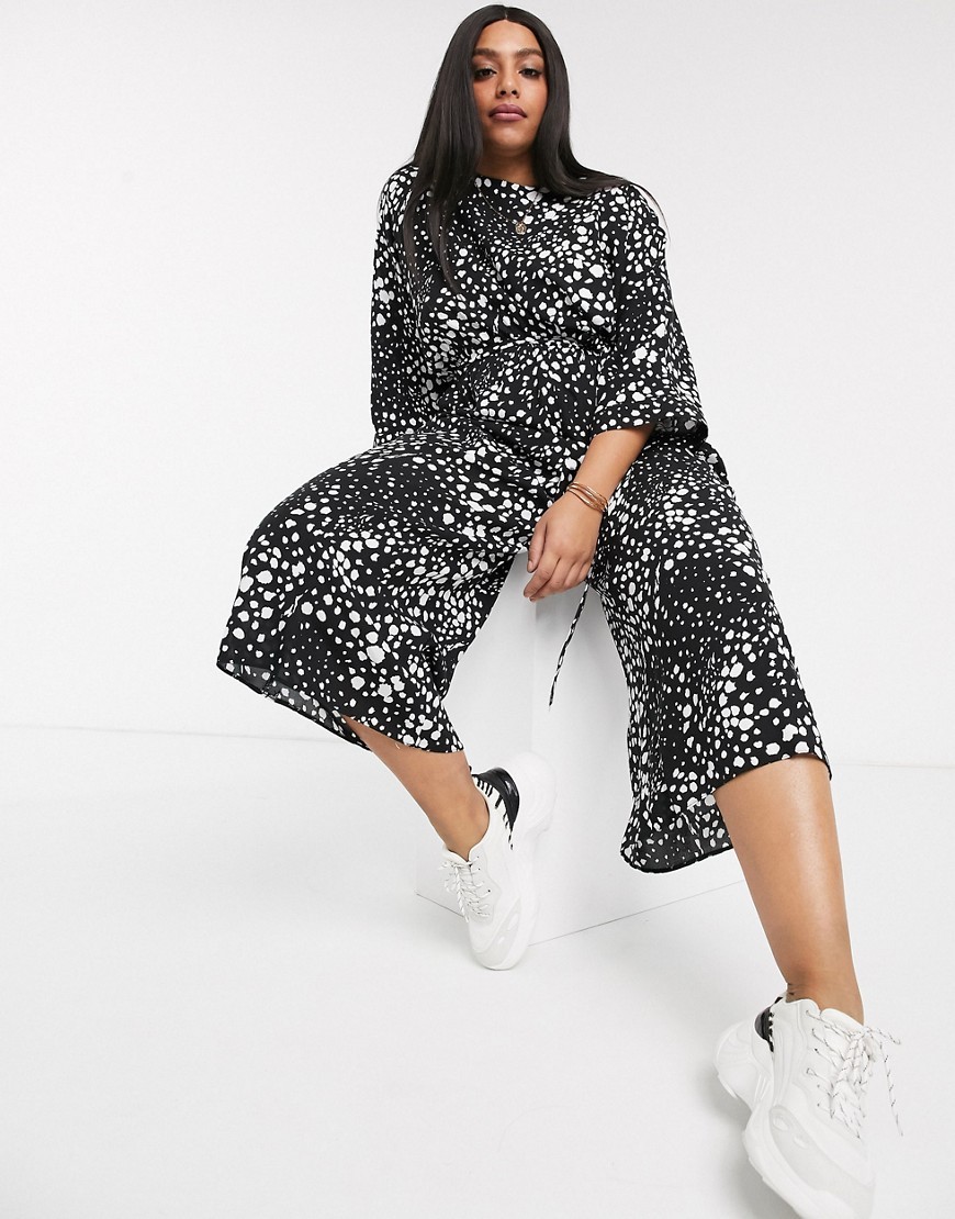 Bialy-czarny-kombinezon-plus-size-54-2 Bialy-czarny-kombinezon-plus-size-54