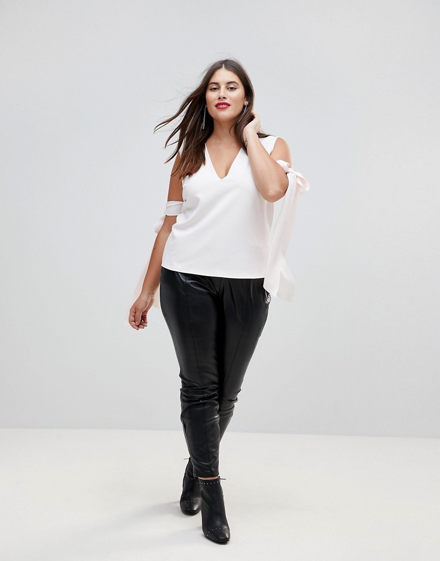 Bluzka-Plus-size-ze-scuby-gleboki-dekolt-defekt-46-3 Bluzka-Plus-size-ze-scuby-gleboki-dekolt-defekt-46