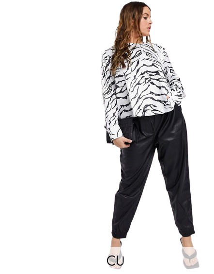 Bluzka z długim rękawem poduszkami na ramionach i w zeberkę defekt plus size 50