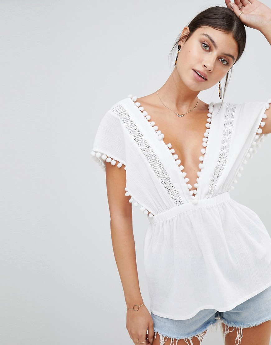 Boohoo-biala-bluzka-z-azurem-M-38-1 Boohoo-biala-bluzka-z-azurem-M-38