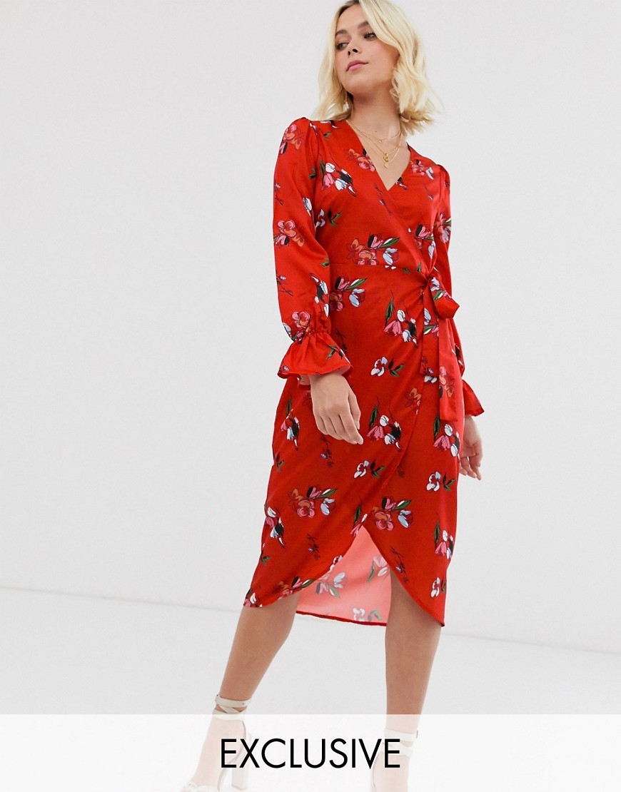 Boohoo czerwona Sukienka midi na zakładkę w kwiaty defekt XL 42 Boohoo-czerwona-Sukienka-midi-na-zakladke-w-kwiaty-defekt-XL-42
