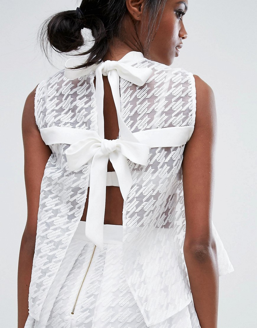 Closet-krotki-Bialy-Top-Bluzka-we-wzor-M-L-1 Closet-krotki-Bialy-Top-Bluzka-we-wzor-M---L