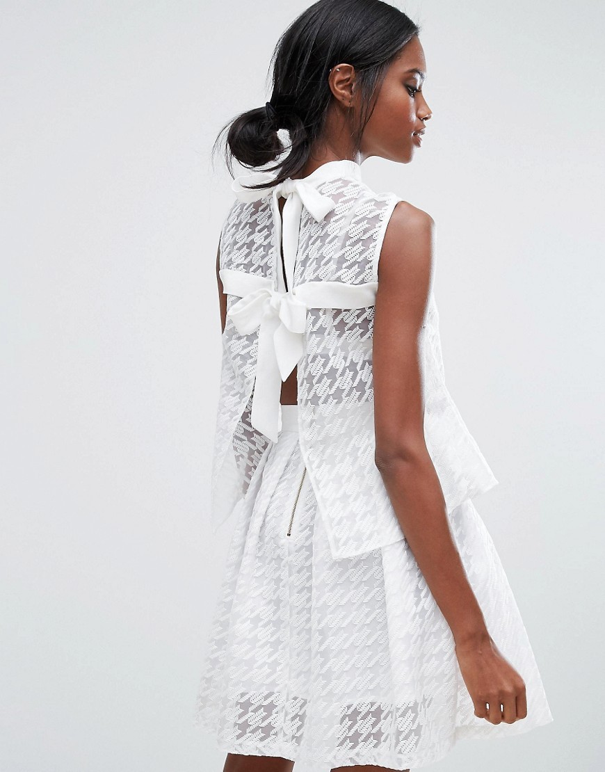 Closet-krotki-Bialy-Top-Bluzka-we-wzor-M-L-2 Closet-krotki-Bialy-Top-Bluzka-we-wzor-M---L