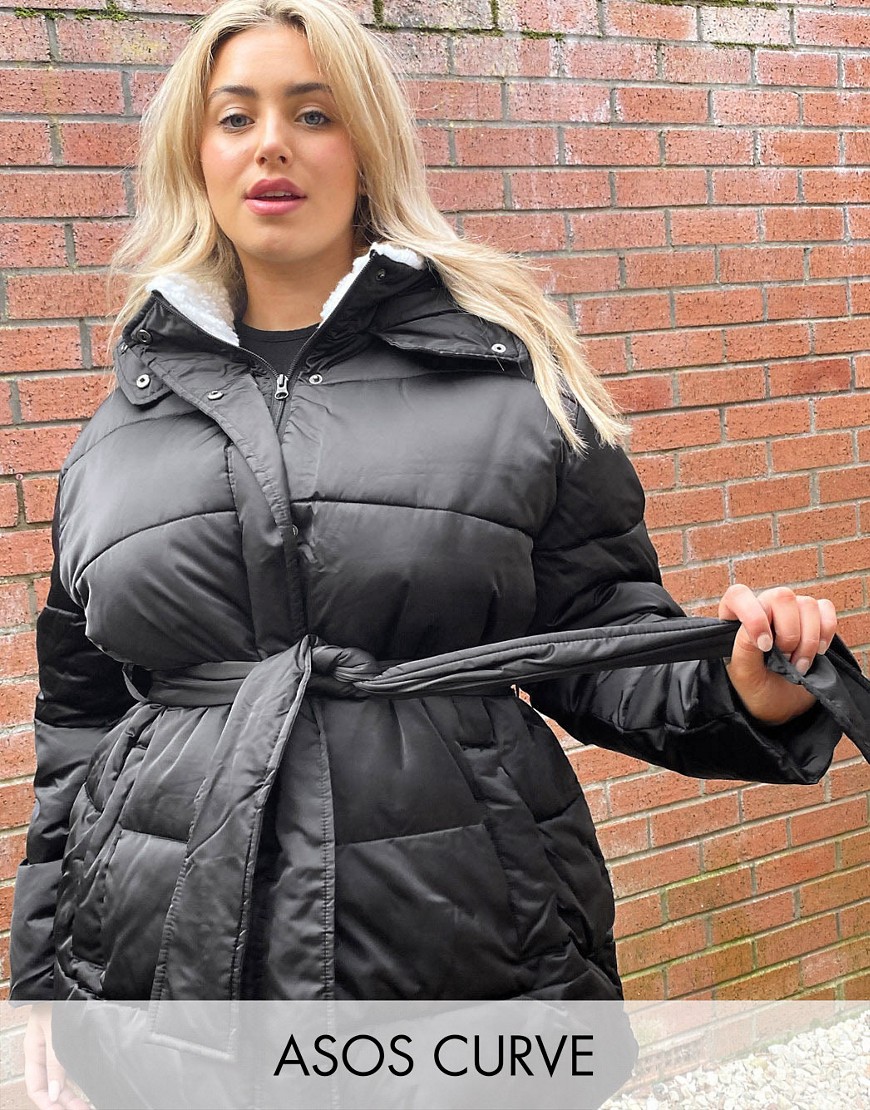 Czarna kurtka plus size z kołnierzem obszytym futerkiem 52 Czarna-kurtka-plus-size-z-kolnierzem-obszytym-futerkiem-52