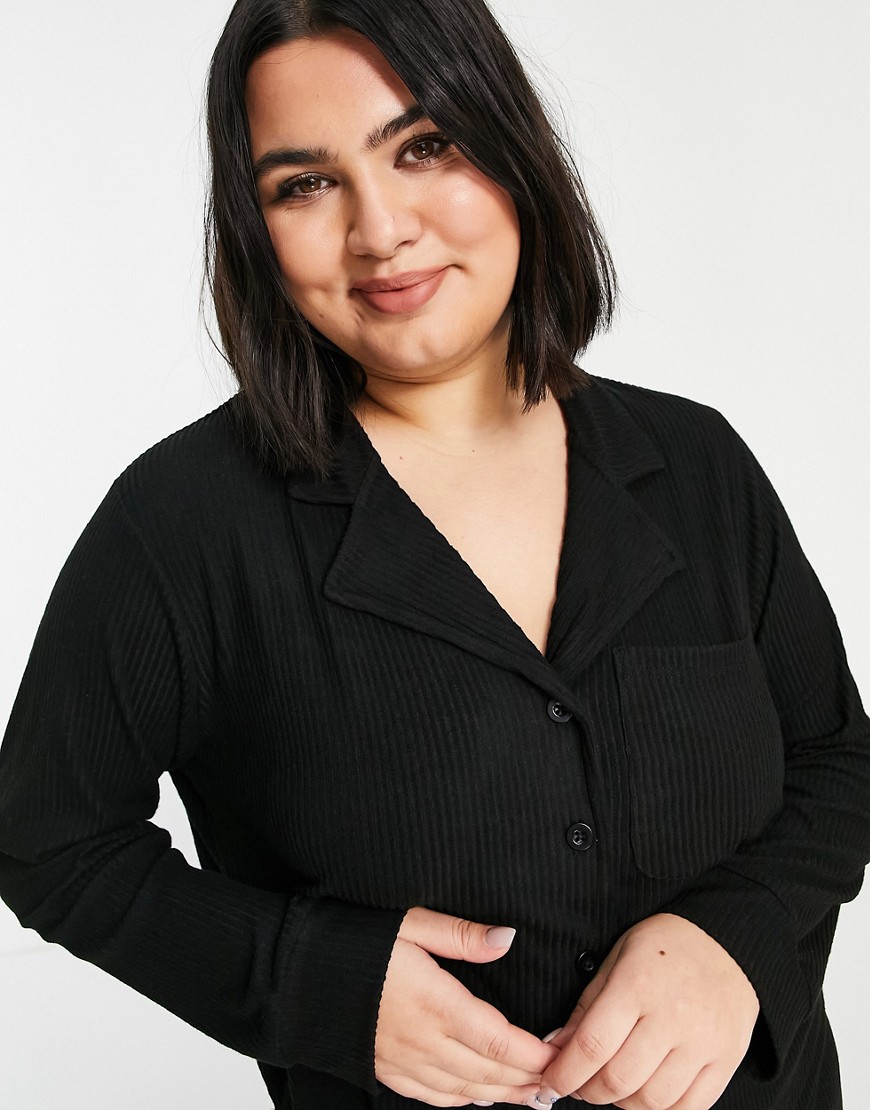 Czarna-prazkowana-pizama-koszula-i-szorty-plus-size-defekt-52-2 Czarna-prazkowana-pizama-koszula-i-szorty-plus-size-defekt-52