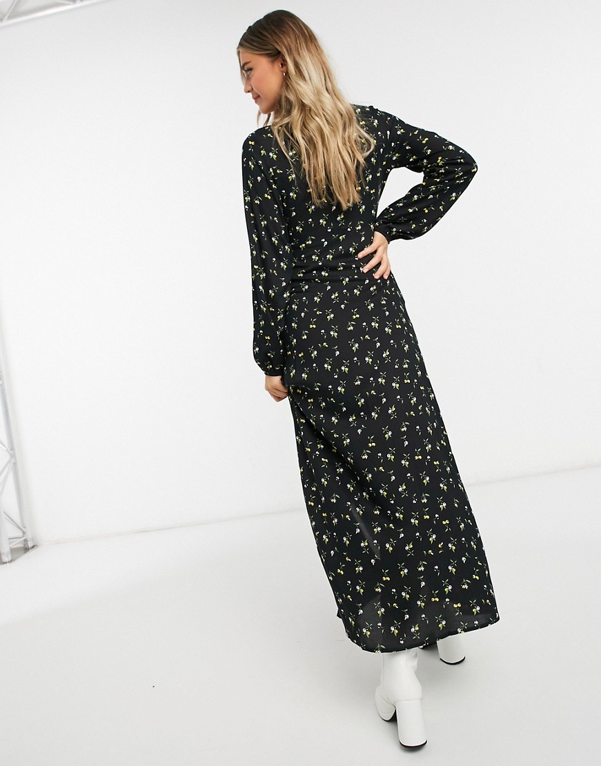 Czarna-sukienka-maxi-z-guzikami-dekolt-V-vintage-dlugi-rekaw-36-1 Czarna-sukienka-maxi-z-guzikami-dekolt-V-vintage-dlugi-rekaw-36