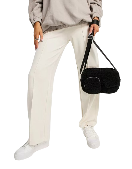 Czarna torebka crossbody pluszowa w kolorze czarnym defekt