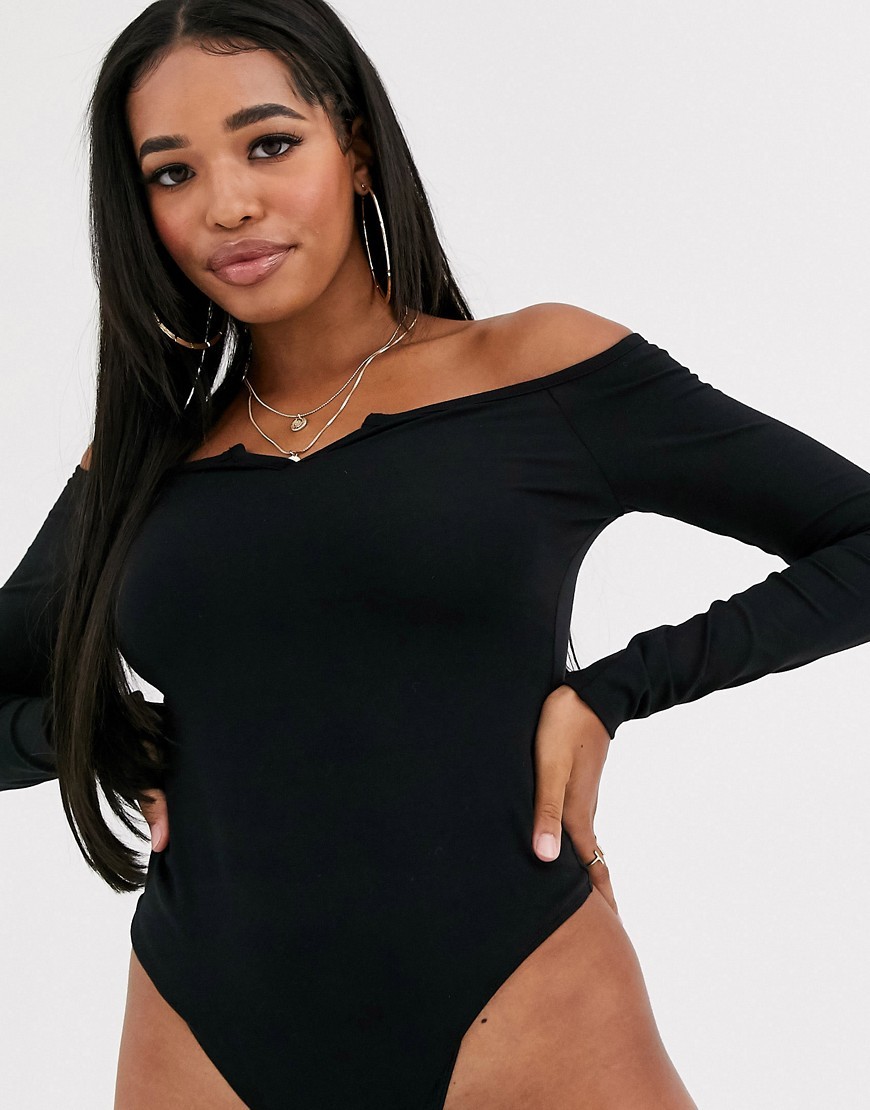 Czarne-Body-odkryte-ramiona-stringi-S-36-2 Czarne-Body-odkryte-ramiona-stringi-S-36