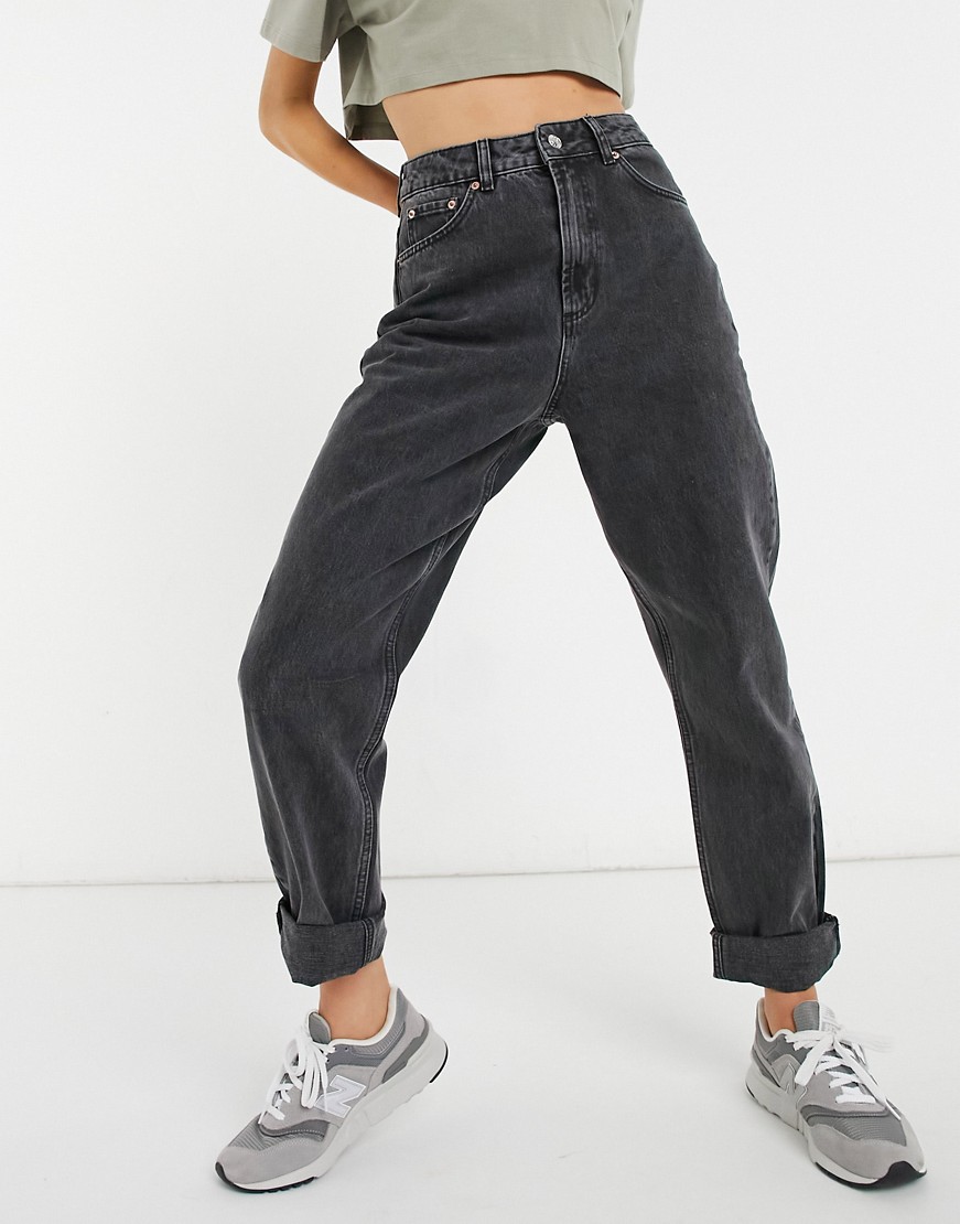 Czarne-luzne-damskie-mom-jeans-slouchy-podwyzszony-stan-W28-L34