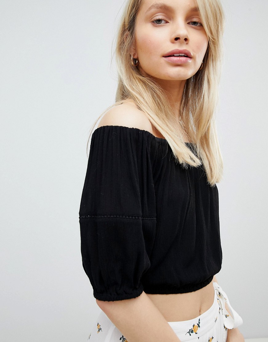 Czarny-crop-top-z-krotkim-rekawem-L-40-3 Czarny-crop-top-z-krotkim-rekawem-L-40