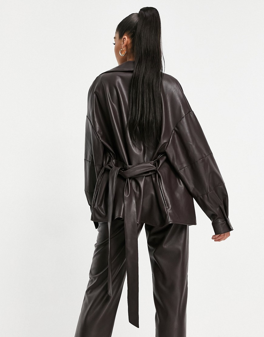 Czekoladowa-kurtka-koszulowa-z-imitacji-skory-40-1 Czekoladowa-kurtka-koszulowa-z-imitacji-skory-40