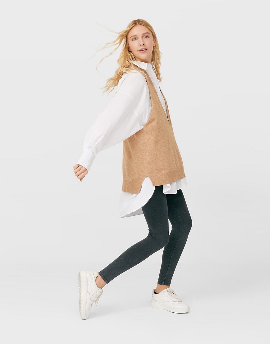 Damska-brazowa-dzianinowa-kamizelka-oversize-S-3 Damska-brazowa-dzianinowa-kamizelka-oversize-S