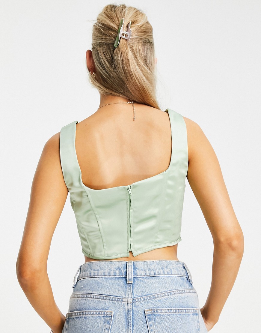 Damski-zielony-dopasowany-top-na-lato-defekt-XL-1 Damski-zielony-dopasowany-top-na-lato-defekt-XL