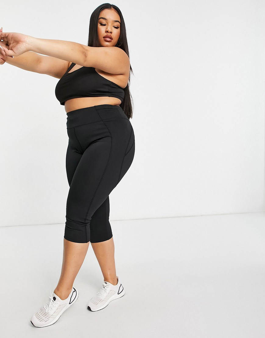 Damskie-czarne-krotkie-legginsy-plus-size-defekt-50-3 Damskie-czarne-krotkie-legginsy-plus-size-defekt-50