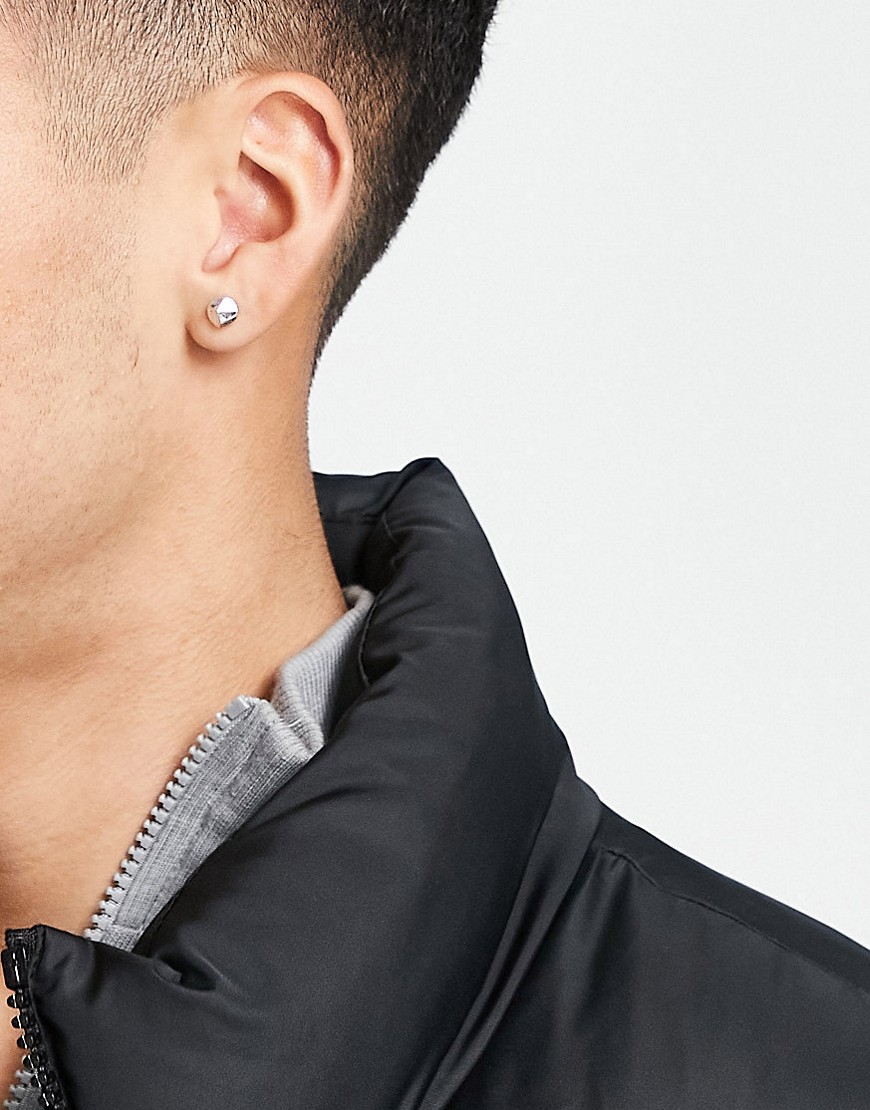 Icon-Brand-srebrne-kolczyki-wkretki-z-geometrycznym-motywem-1 Icon-Brand-srebrne-kolczyki-wkretki-z-geometrycznym-motywem