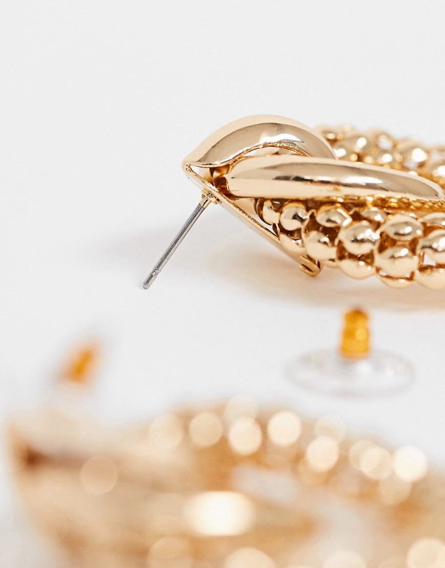 Kolczyki-z-polaczonych-kolek-w-kolorze-zlotym-2 Kolczyki-z-polaczonych-kolek-w-kolorze-zlotym