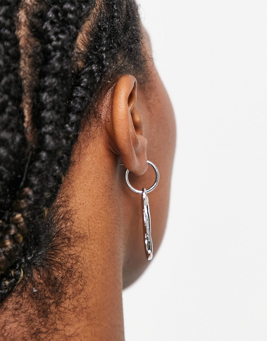 Kolczyki-z-zawieszkami-w-ksztalcie-zawleczki-od-puszki-srebrne-1 Kolczyki-z-zawieszkami-w-ksztalcie-zawleczki-od-puszki-srebrne