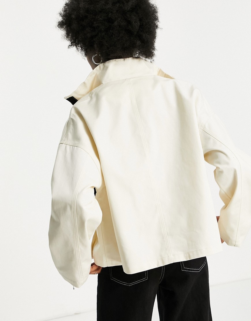 Kremowa-kurtka-z-kieszeniami-defekt-44-1 Kremowa-kurtka-z-kieszeniami-defekt-44