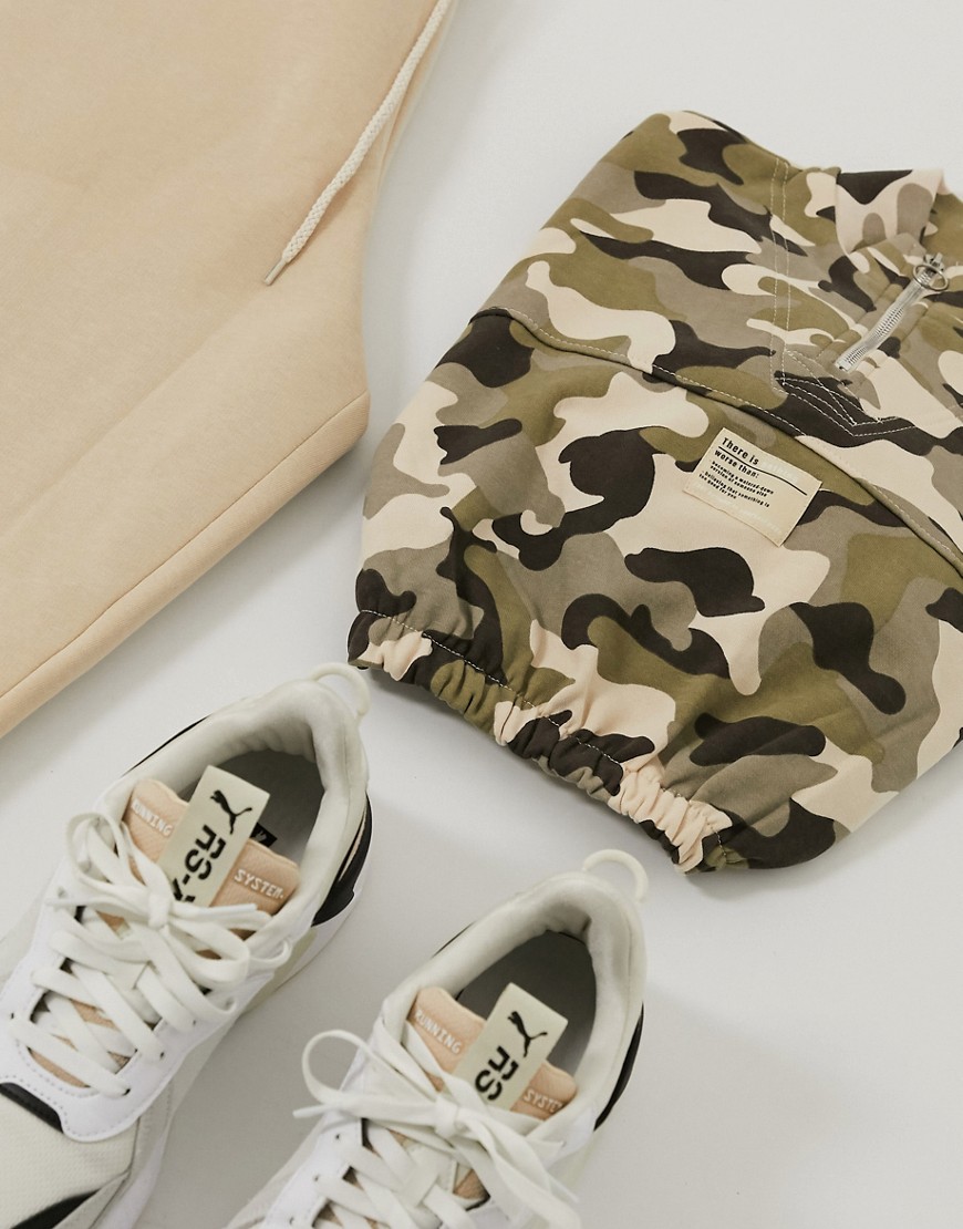 Krotka-bluza-damska-moro-defekt-L-3 Krotka-bluza-damska-moro-defekt-L
