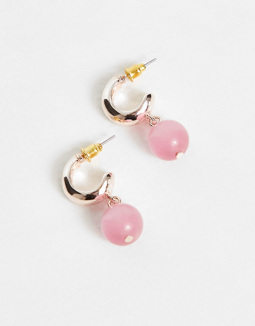 Miss-Selfridge-wiszace-kolczyki-z-rozowym-kamieniem-3 Miss-Selfridge-wiszace-kolczyki-z-rozowym-kamieniem