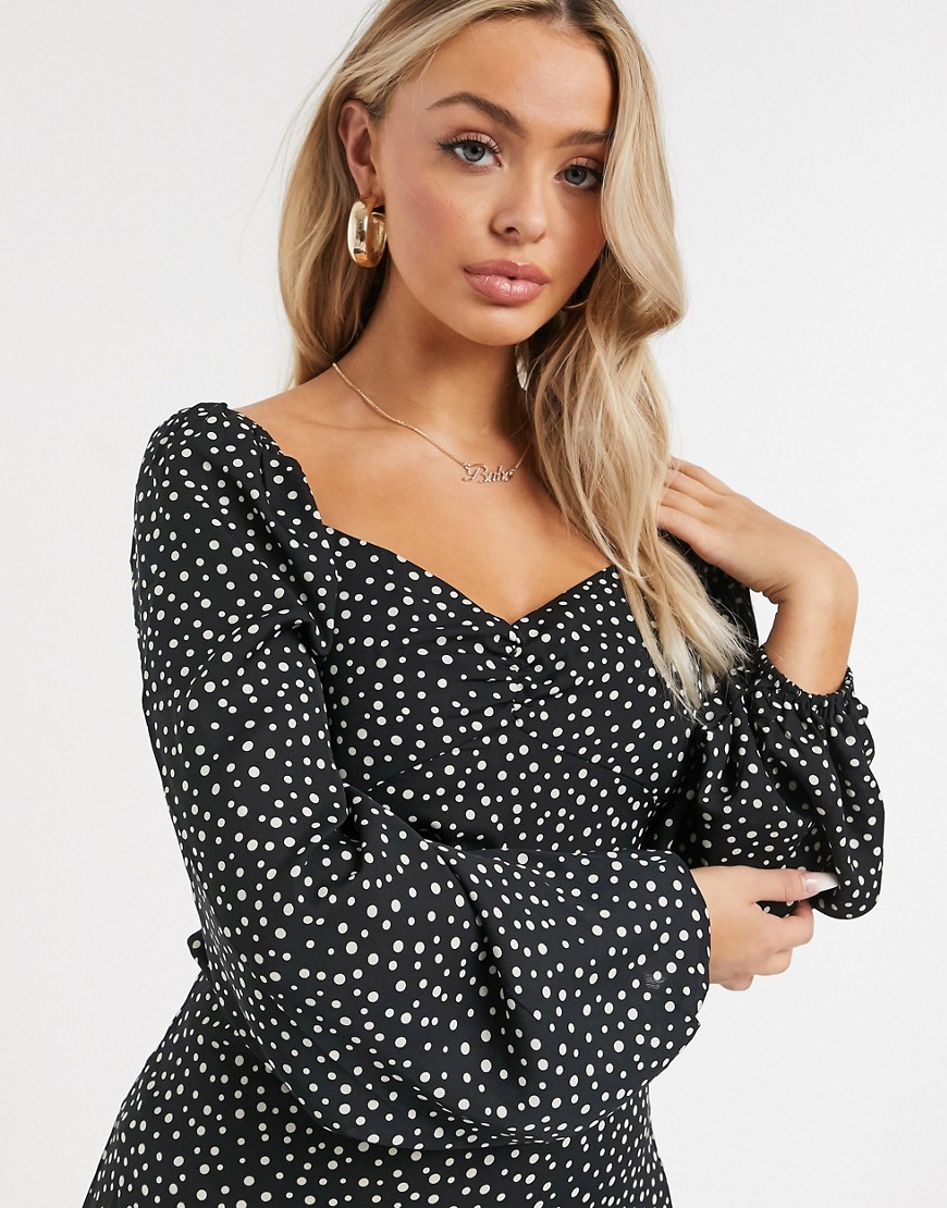 Missguided-czarna-marszczona-sukienka-mini-w-groszki-i-odkrytymi-plecami-38-2 Missguided-czarna-marszczona-sukienka-mini-w-groszki-i-odkrytymi-plecami-38