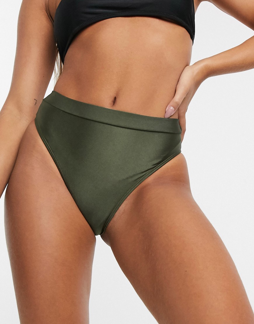 Missguided-zielony-wysoko-wyciety-dol-od-bikini-36-2 Missguided-zielony-wysoko-wyciety-dol-od-bikini-36