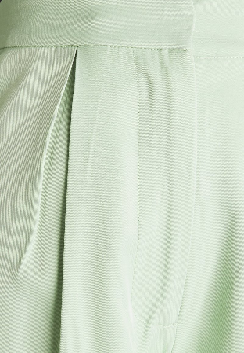 NA-KD-damskie-zielone-szerokie-spodnie-S