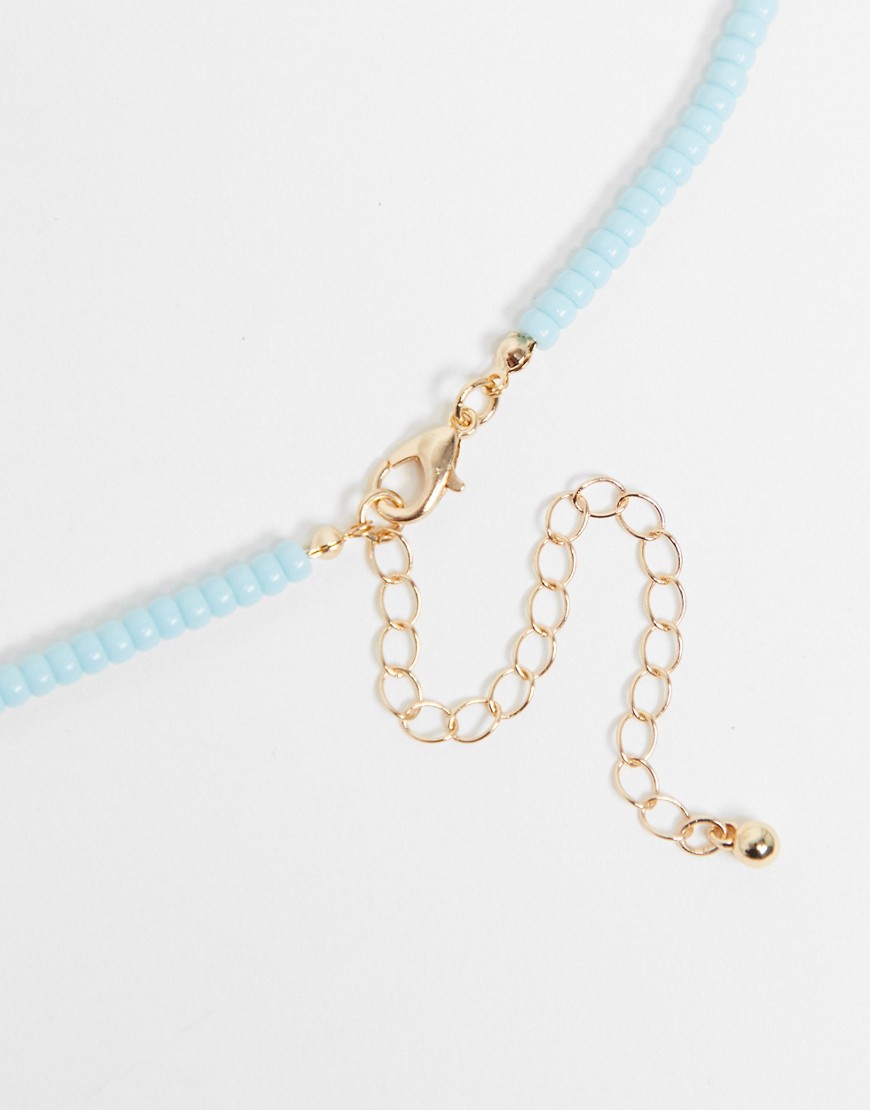 Naszyjnik-z-koralikami-w-ksztalcie-motyli-defekt-2 Naszyjnik-z-koralikami-w-ksztalcie-motyli-defekt