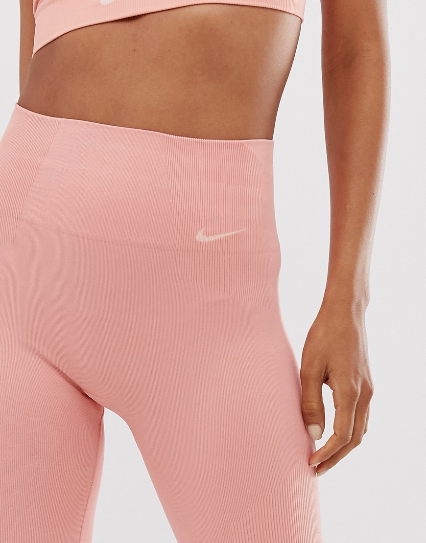 Nike-Yoga-rozowe-bezszwoe-legginsy-sportowe-silownia-XS-34