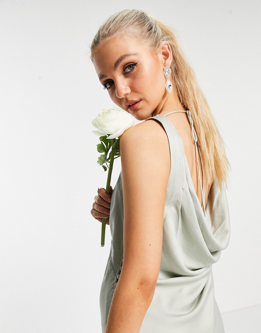 Oliwkowa-satynowa-sukienka-maxi-defekt-44-2 Oliwkowa-satynowa-sukienka-maxi-defekt-44