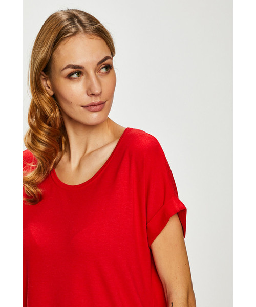 Only-czerwony-t-shirt-podwiniete-rekawy-M