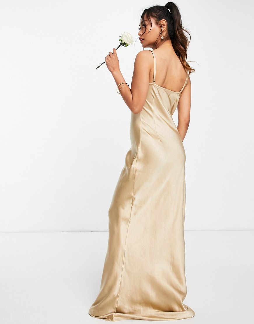 Pretty-Lavish-brazowa-satynowa-wieczorowa-suknia-maxi-defekt-M-3 Pretty-Lavish-brazowa-satynowa-wieczorowa-suknia-maxi-defekt-M
