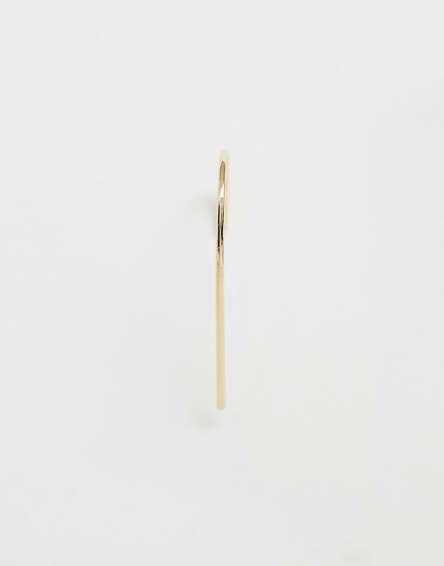 Przednie-i-tylne-kolczyki-we-wzor-otwartego-serca-w-kolorze-zlotym-defekt-1 Przednie-i-tylne-kolczyki-we-wzor-otwartego-serca-w-kolorze-zlotym-defekt