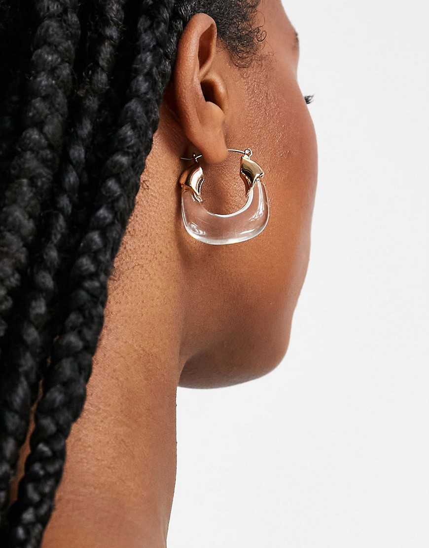 Przezroczyste-kwadratowe-kolczyki-kola-z-zywicy-1 Przezroczyste-kwadratowe-kolczyki-kola-z-zywicy