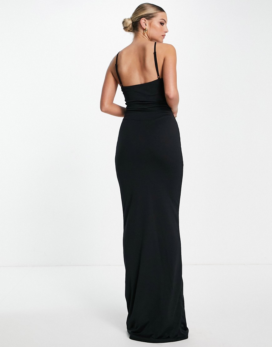 Public-Desire-czarna-wieczorowa-sukienka-maxi-dekolt-halter-44-1 Public-Desire-czarna-wieczorowa-sukienka-maxi-dekolt-halter-44