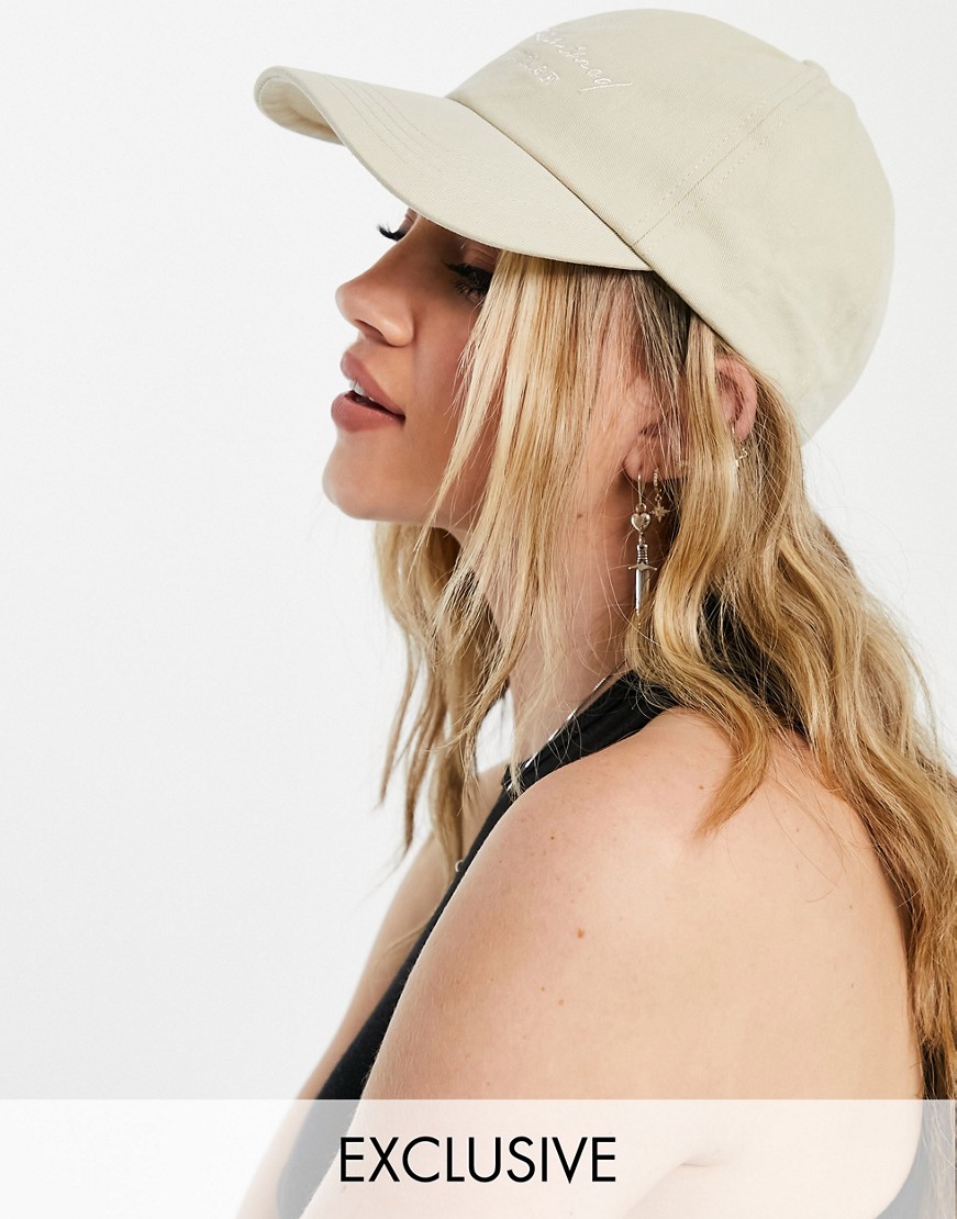 Reclaimed Vintage czapka z daszkiem stone nylon defekt Reclaimed-Vintage-czapka-z-daszkiem-stone-nylon-defekt