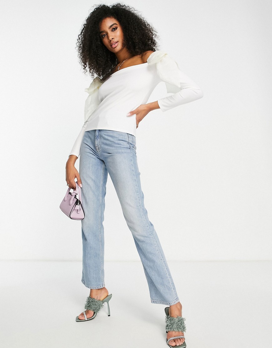 River-Island-biala-bluzka-z-dekoltem-bardot-i-kokardami-z-organzy-38-2 River-Island-biala-bluzka--z-dekoltem-bardot-i-kokardami-z-organzy-38