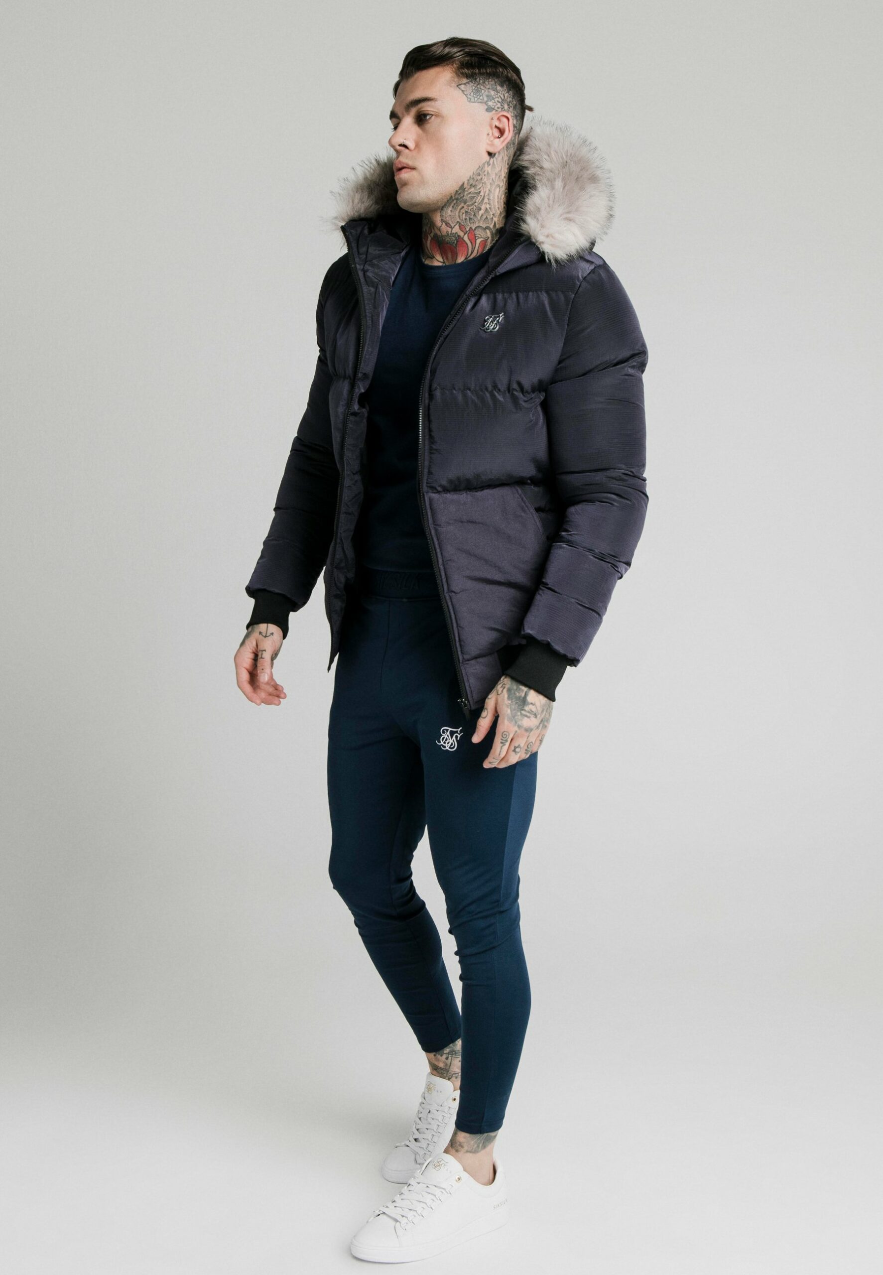 SIKSILK-meska-kurtka-zimowa-ocieplana-z-futerkiem-M-1 SIKSILK-meska-kurtka-zimowa-ocieplana-z-futerkiem-M